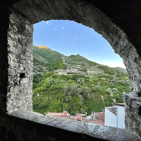 Dai Fantasmi Ceriana