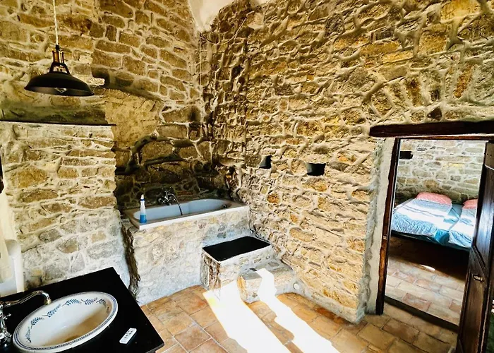 Dai Fantasmi 公寓 *